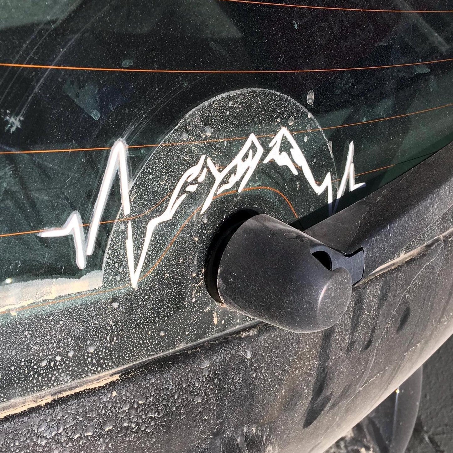 Mountain Heartbeat | Permanent Vinyl Decal